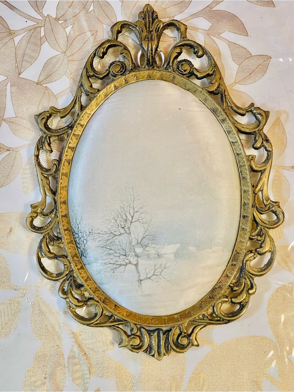 VTG Oval Framed Silk Screen Print
Winter Landscape Scene brass Frame